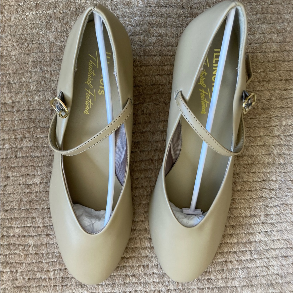 NWT Beige Character Shoes
